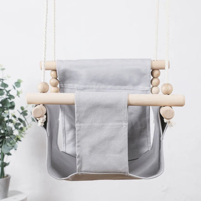 Balancelle_bebe_en_bois gris